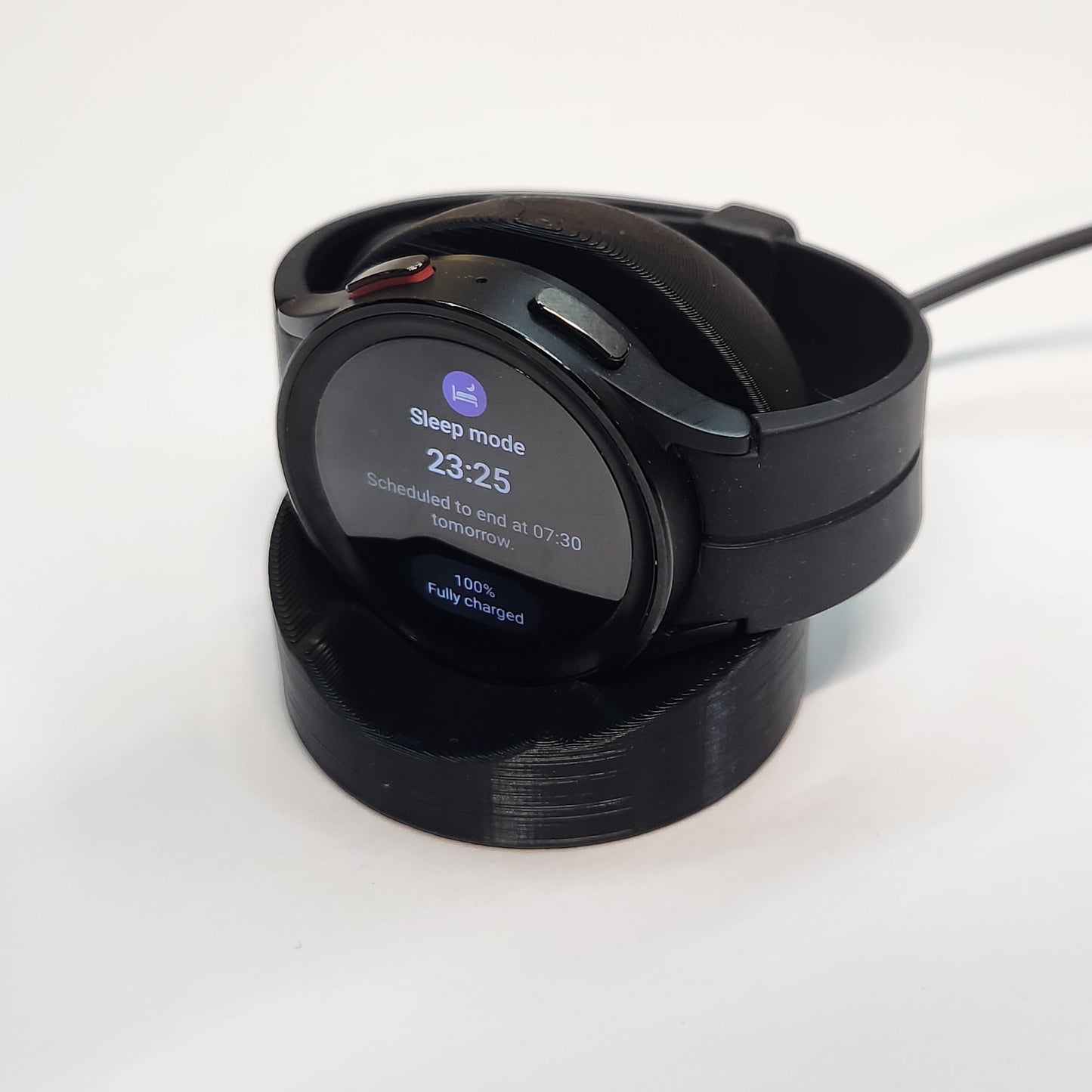 Custom Galaxy Watch 5 Pro Charging Pod - Minimalistic Bedside Stand and Charger Accessory